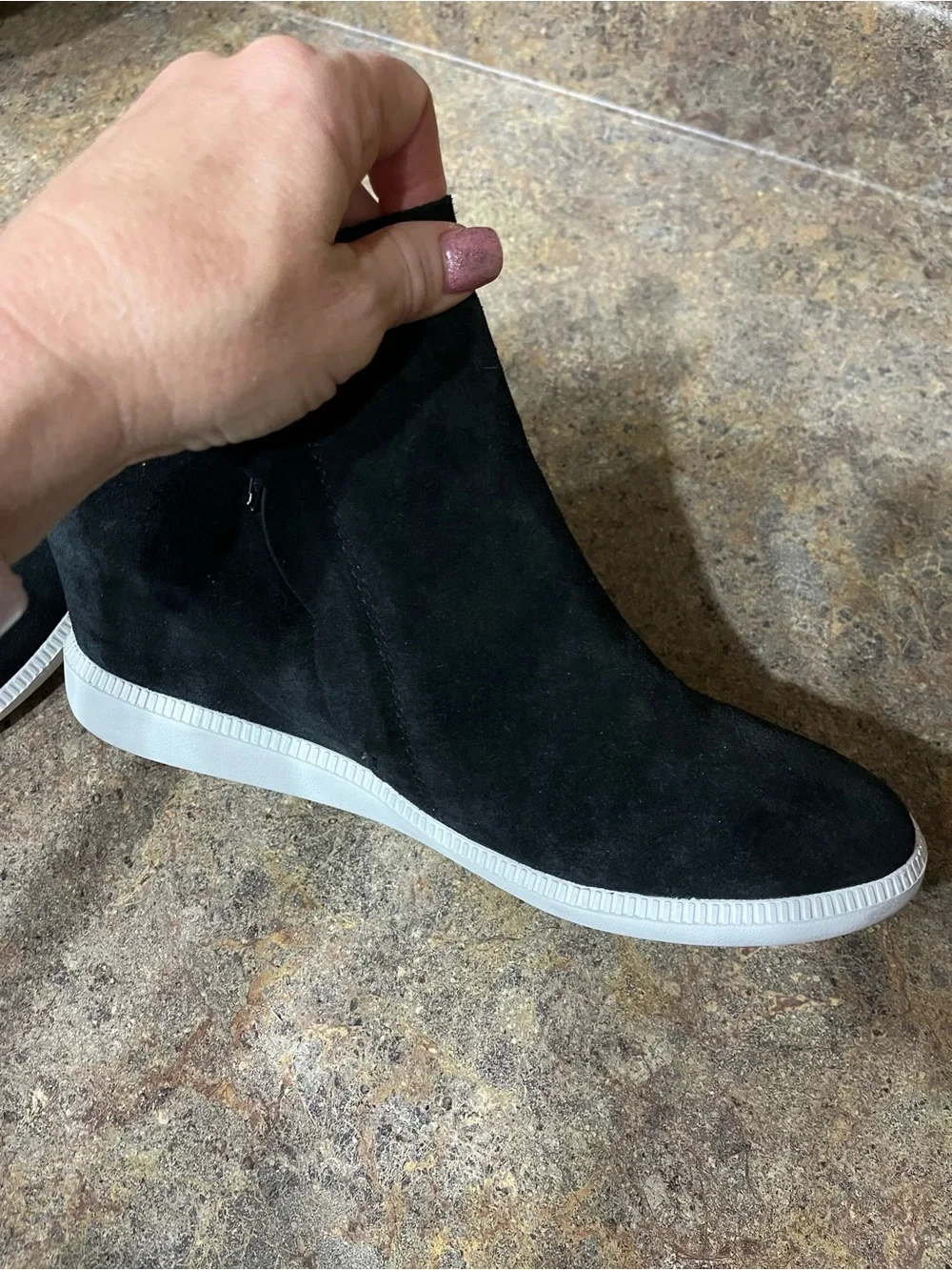 Kate Spade Wilkes Suede Ankle Boots Black Sneaker Sole Sz 9 Fall Winter